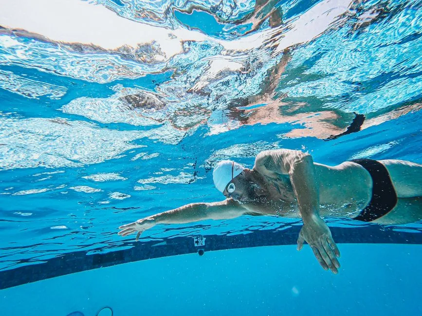 Build a Low-Impact Workout Week With the Talk Test